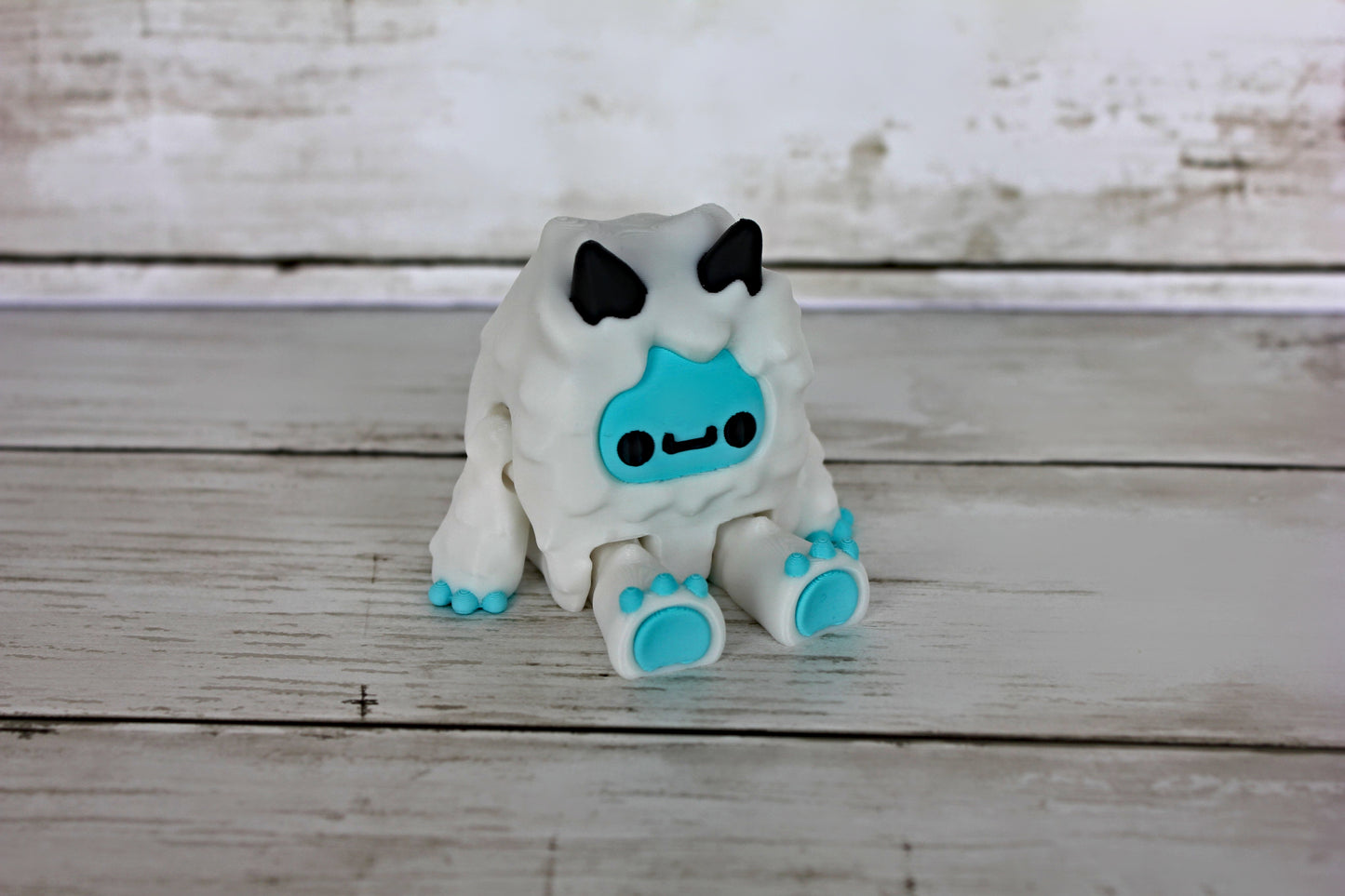 Yeti and Mountain Shelf
